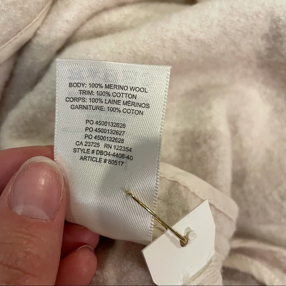 Aritzia 100% Merino Wool Jacket - Super Soft! - Picture 5 of 6